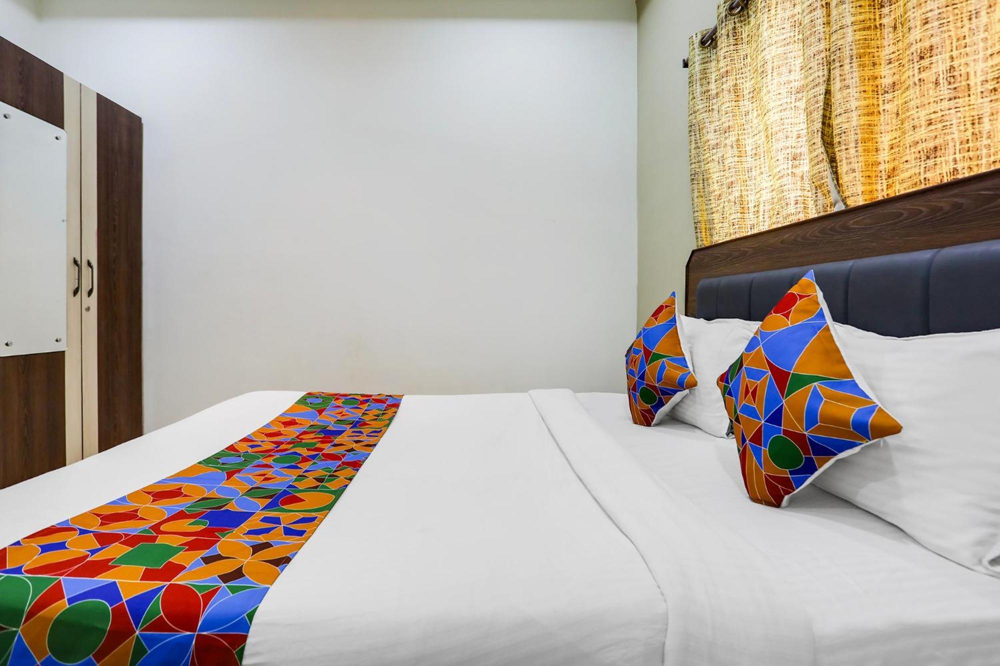 Fabhotel Johar Inn Rāipur Kültér fotó