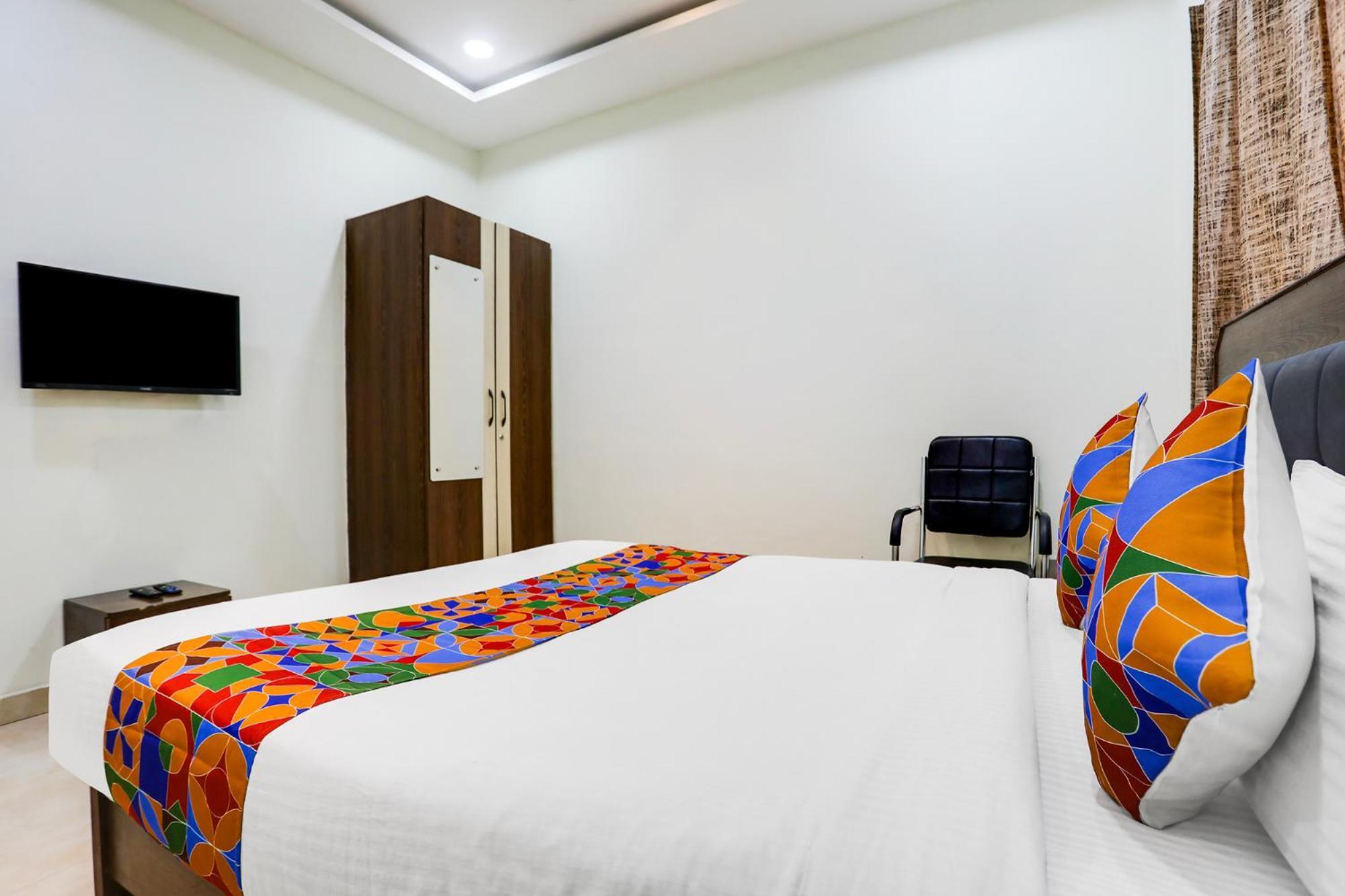 Fabhotel Johar Inn Rāipur Kültér fotó