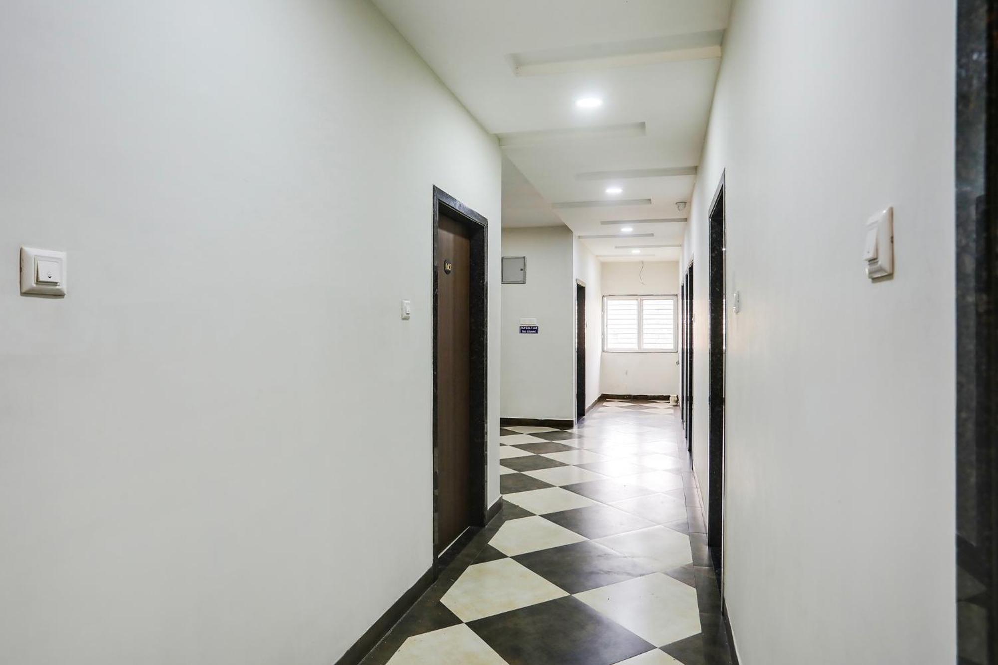 Fabhotel Johar Inn Rāipur Kültér fotó